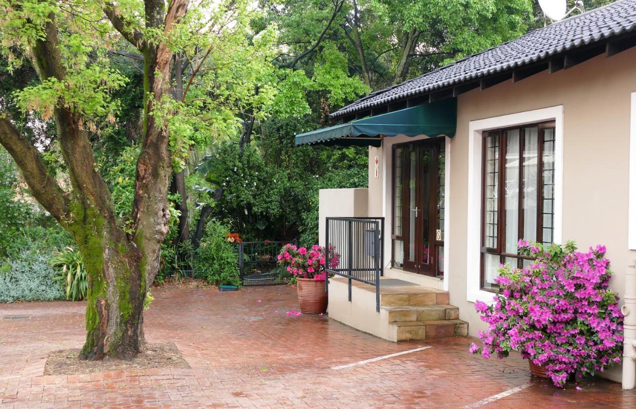 174 Premier Guest House Pretoria-Noord Exterior foto