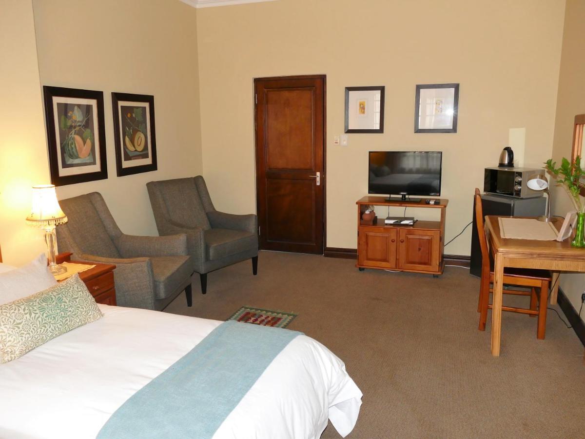 174 Premier Guest House Pretoria-Noord Exterior foto